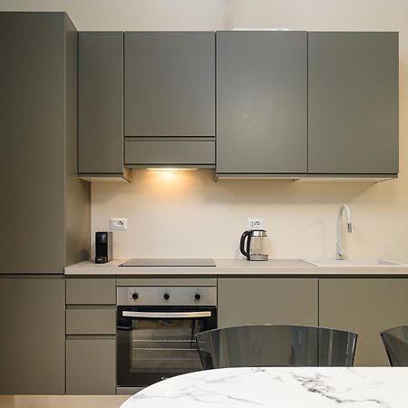 Suites In Porta Garibaldi & Chinatown - City Center Well Connected ميلان المظهر الخارجي الصورة
