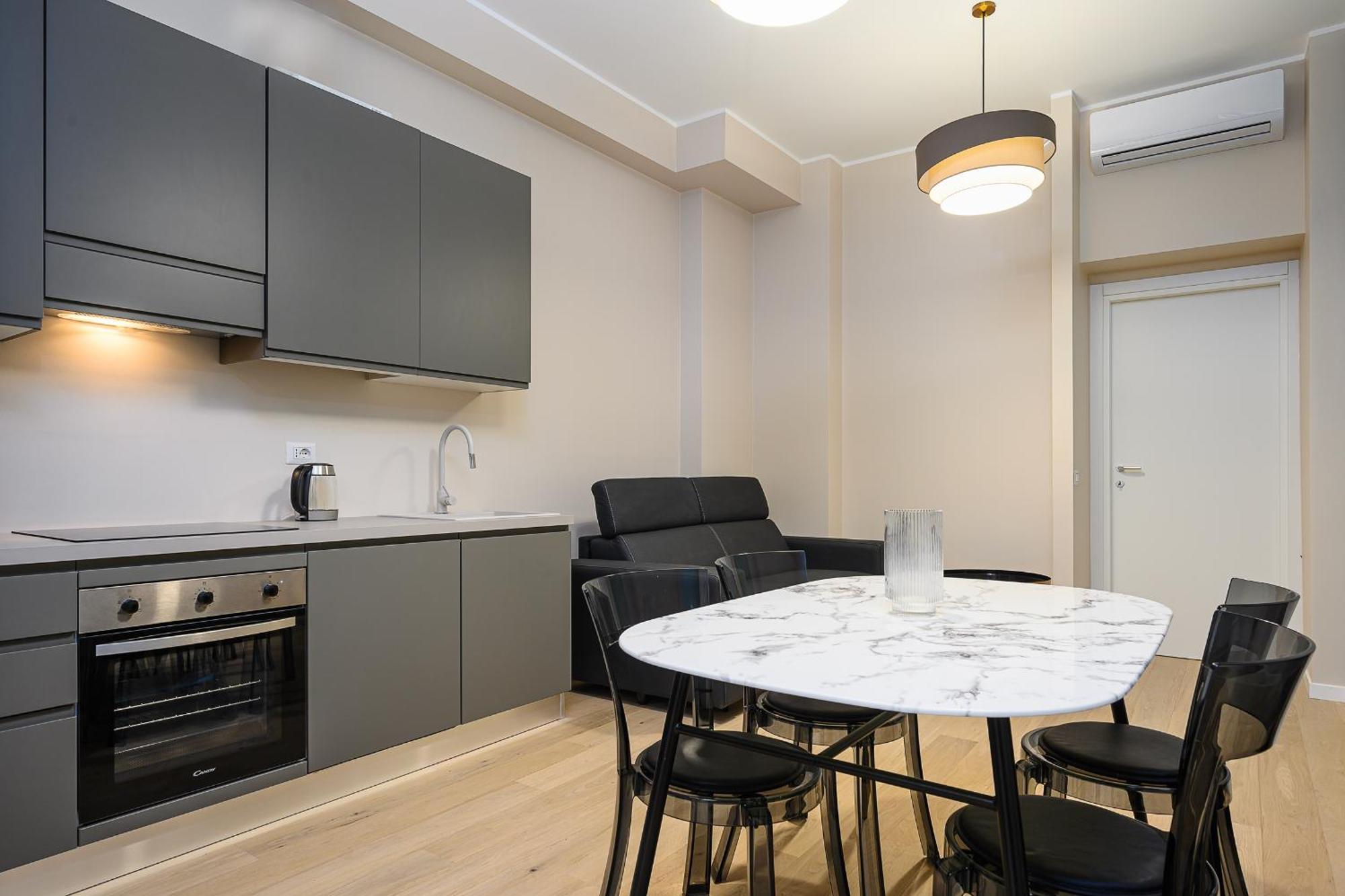 Suites In Porta Garibaldi & Chinatown - City Center Well Connected ميلان المظهر الخارجي الصورة